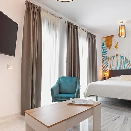 Rivas 34 Homes 3* מאלגה