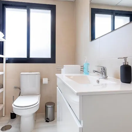 Rivas 34 Homes 3* מאלגה